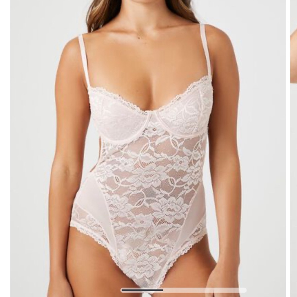 Forever 21 pink lace body suit medium NWT
